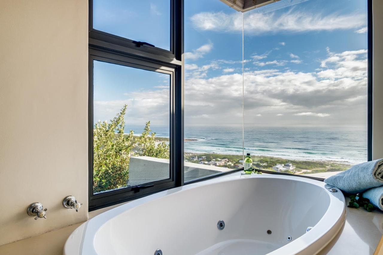 Ocean'S Horizon Beach House Scarborough Esterno foto